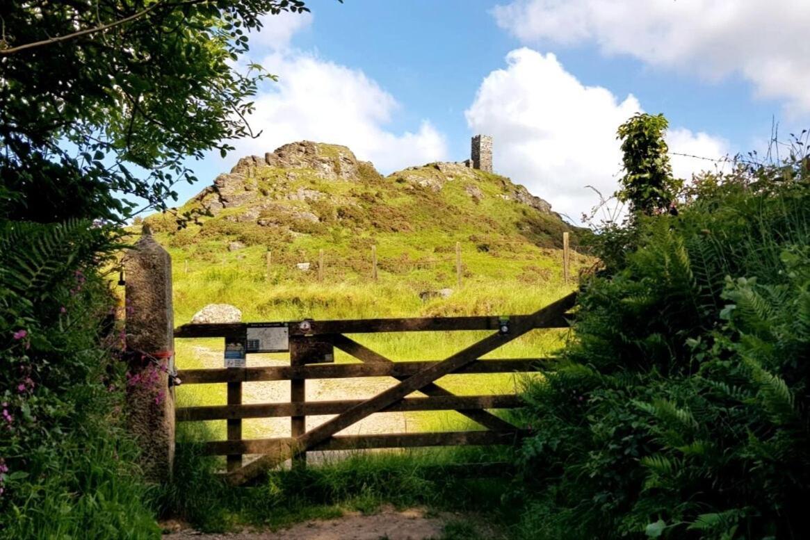Lobhill Farmhouse Bed And Breakfast And Self Catering Accommodation Okehampton Pokój zdjęcie